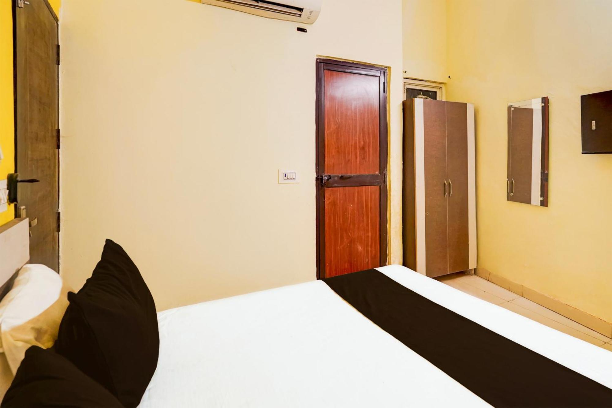 O Vishkarma Colony Formerly Harmony Palace Hotel 3*